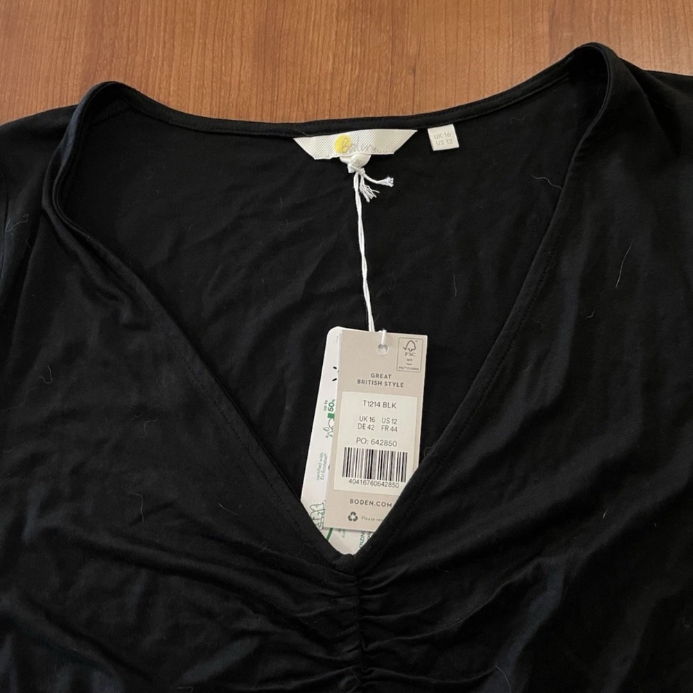 NWT Boden Women’s Black Ruched Short Sleeve Top 12 British Whimsigoth Goth - Picture 4 of 8